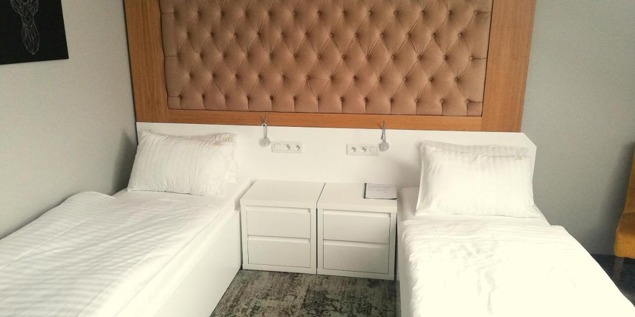 Hotel Sjesta ノバ・スル エクステリア 写真