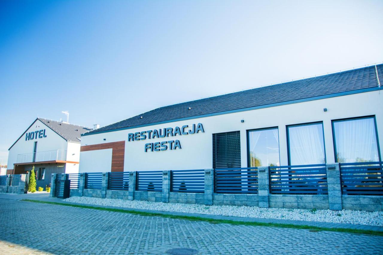 Hotel Sjesta ノバ・スル エクステリア 写真