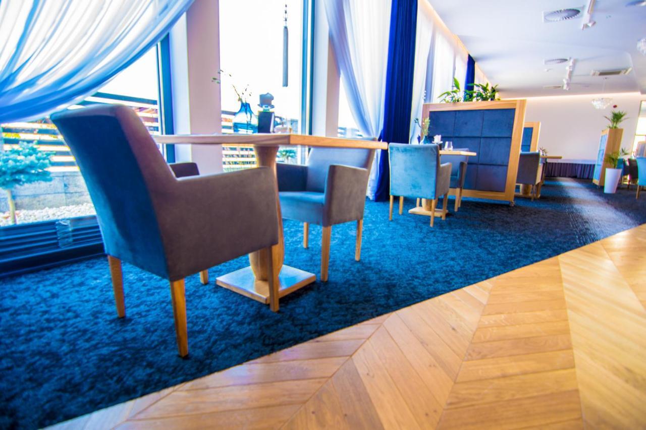 Hotel Sjesta ノバ・スル エクステリア 写真